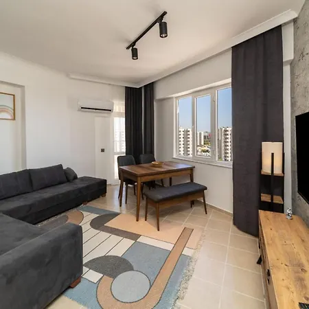Sea View Flat With Balcony Near In Aksu *